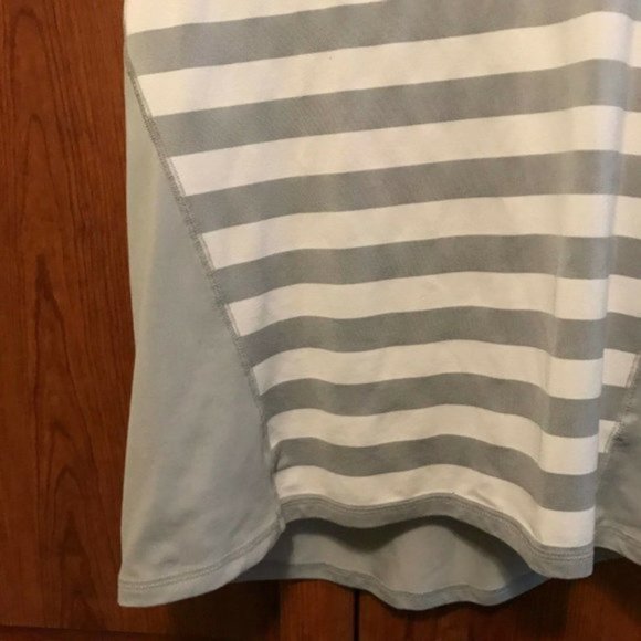 Tek Gear | DryTEK Gray Striped Workout Tank Top | Sz M - Picture 3 of 8